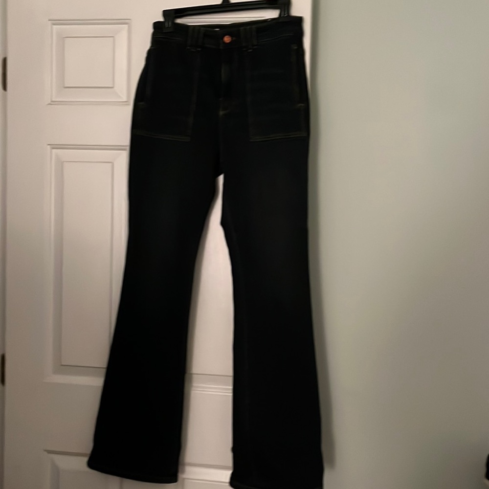 Wide leg jeans. Never worn. Stretch material